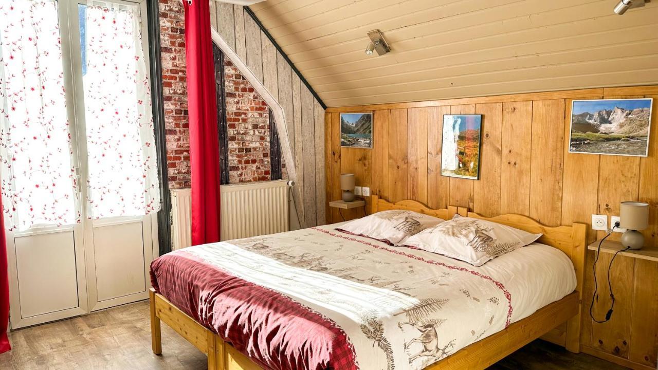Hotel Quin Te Va كوتيريه المظهر الخارجي الصورة
