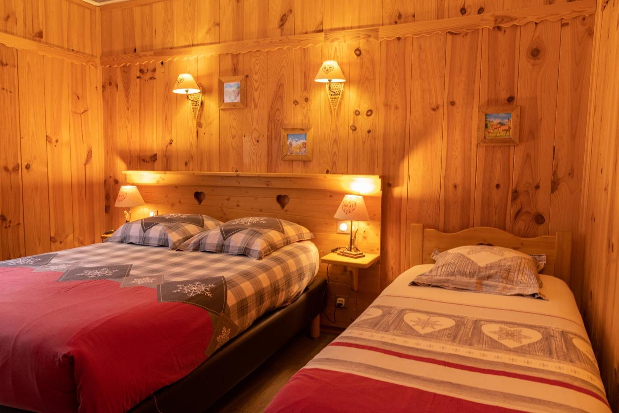 Hotel Quin Te Va كوتيريه المظهر الخارجي الصورة