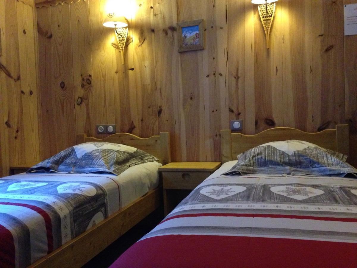 Hotel Quin Te Va كوتيريه المظهر الخارجي الصورة