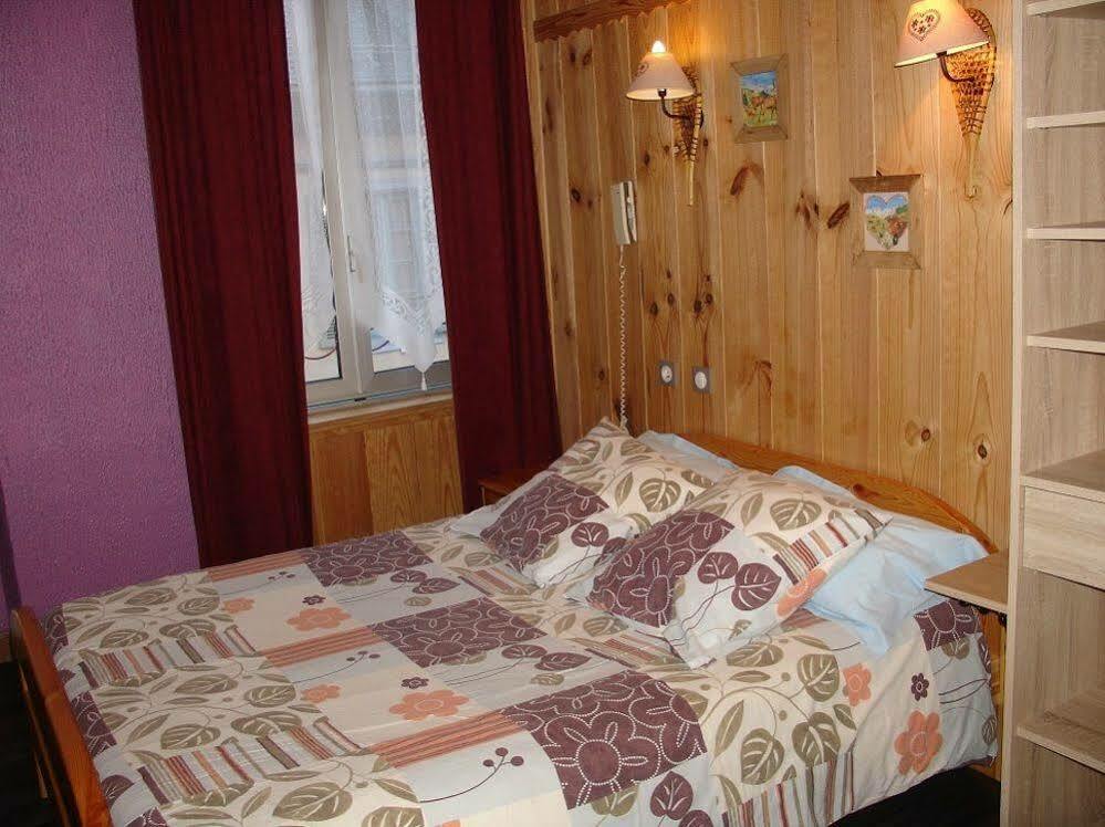 Hotel Quin Te Va كوتيريه المظهر الخارجي الصورة