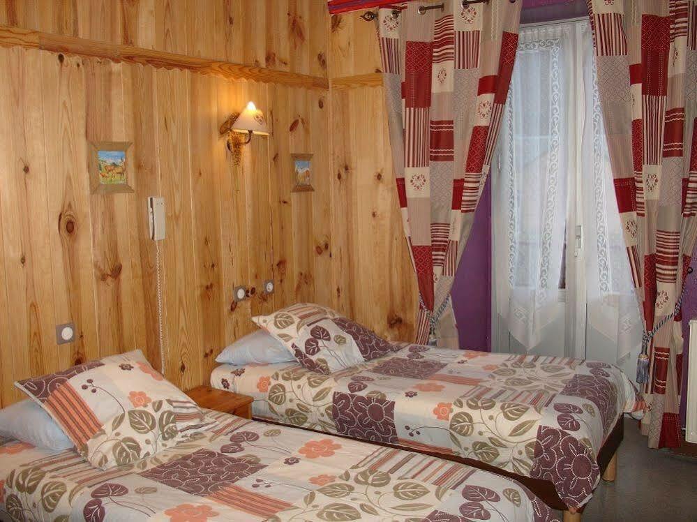 Hotel Quin Te Va كوتيريه المظهر الخارجي الصورة